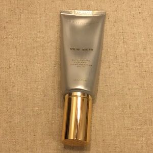 BeautyCounter Dew Skin: 01 (the lightest shade)